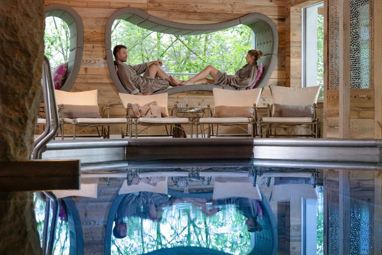 Hotel Winzer Wellness & Kuscheln St Georgen im Attergau Bagian luar foto
